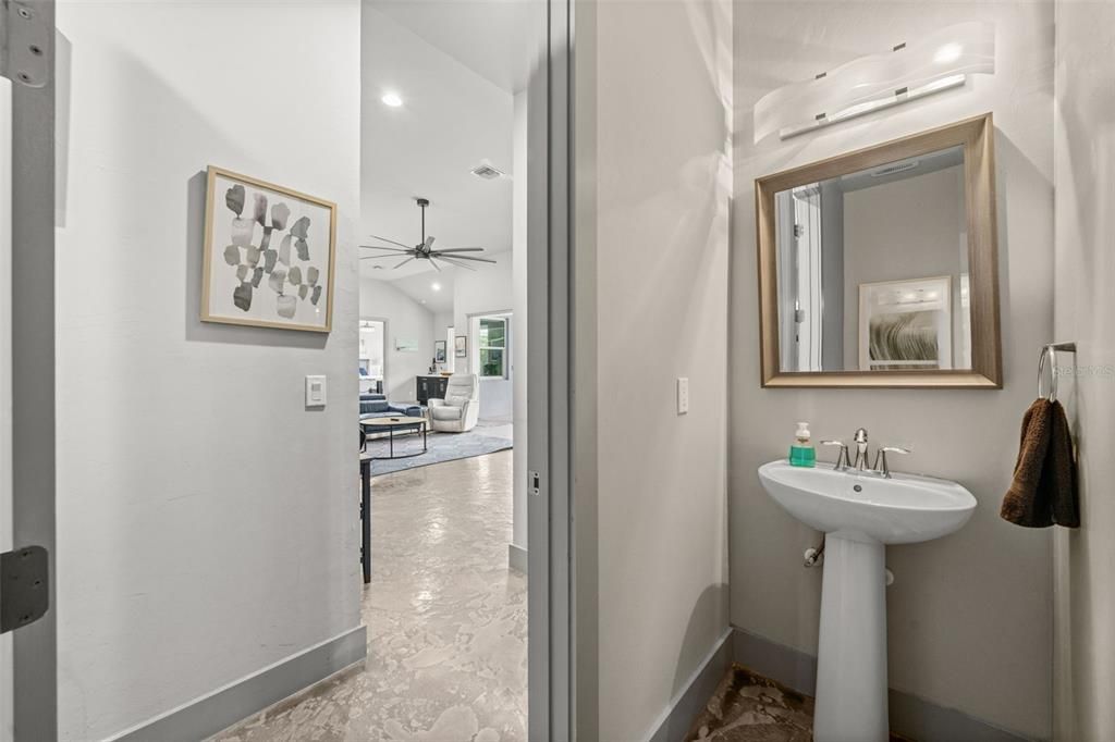 For Sale: $775,000 (3 beds, 3 baths, 2731 Square Feet)