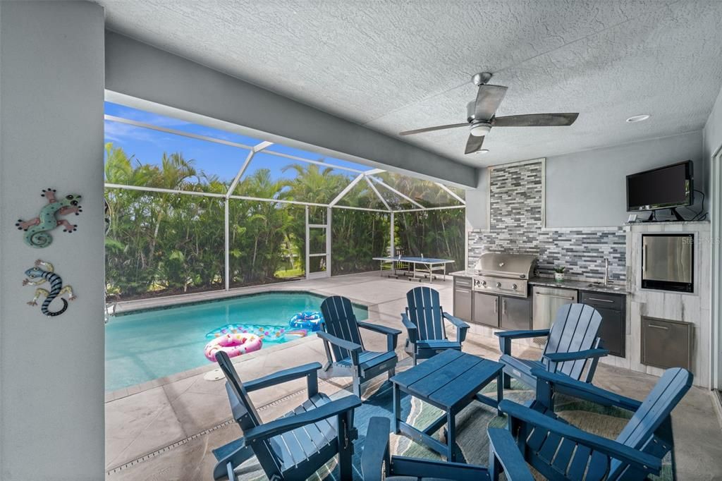 For Sale: $775,000 (3 beds, 3 baths, 2731 Square Feet)