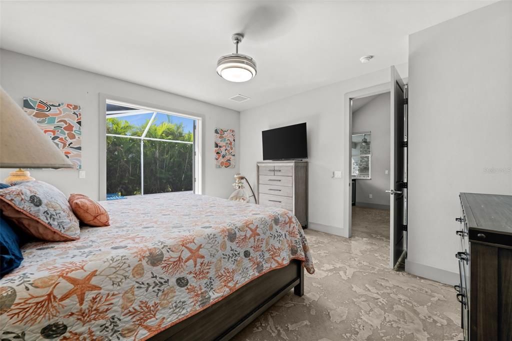 For Sale: $775,000 (3 beds, 3 baths, 2731 Square Feet)