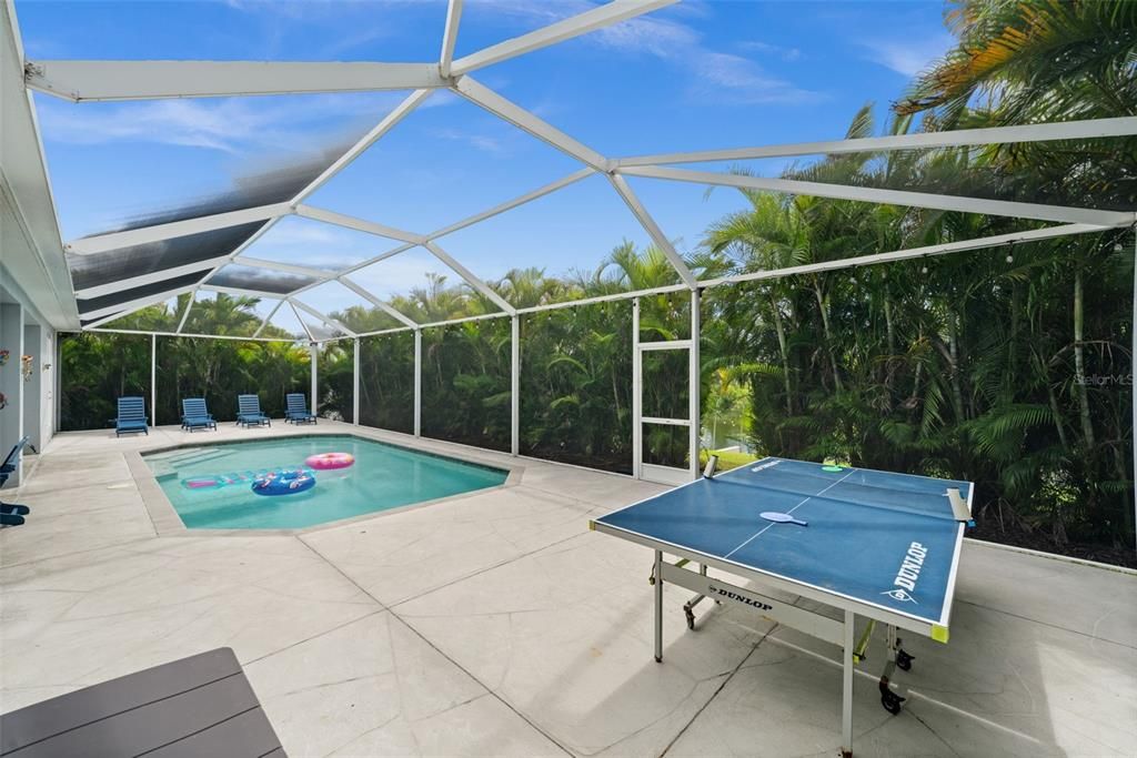 For Sale: $775,000 (3 beds, 3 baths, 2731 Square Feet)