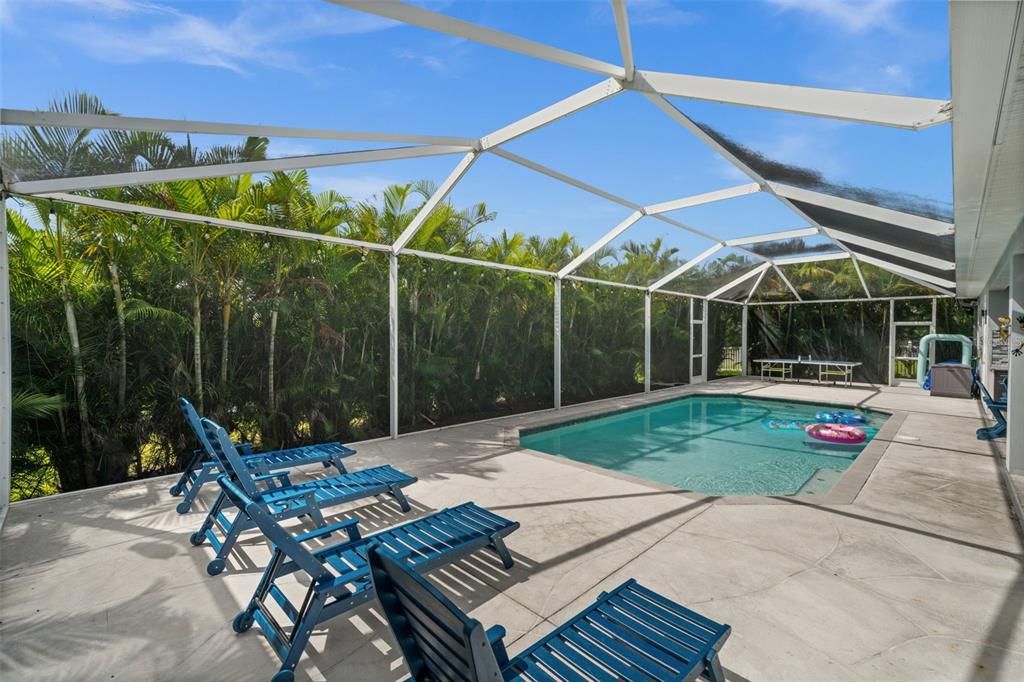 For Sale: $775,000 (3 beds, 3 baths, 2731 Square Feet)