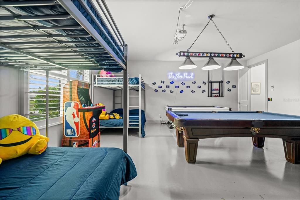 For Sale: $775,000 (3 beds, 3 baths, 2731 Square Feet)