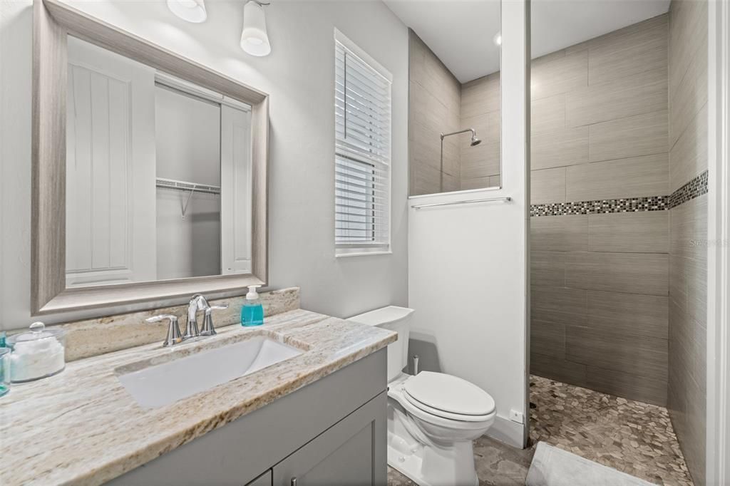 For Sale: $775,000 (3 beds, 3 baths, 2731 Square Feet)