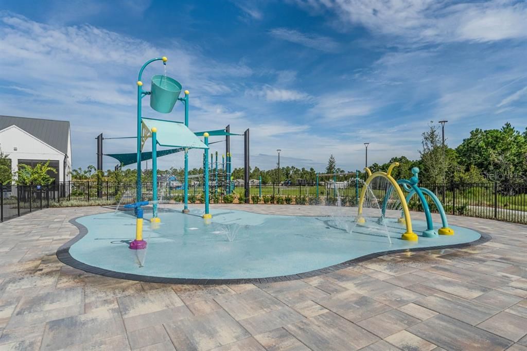 Active With Contract: $378,990 (4 beds, 2 baths, 1665 Square Feet)