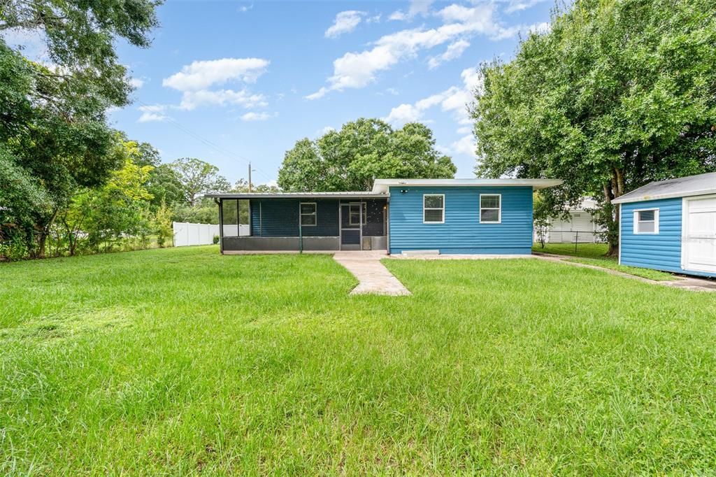 For Sale: $319,000 (3 beds, 2 baths, 1946 Square Feet)