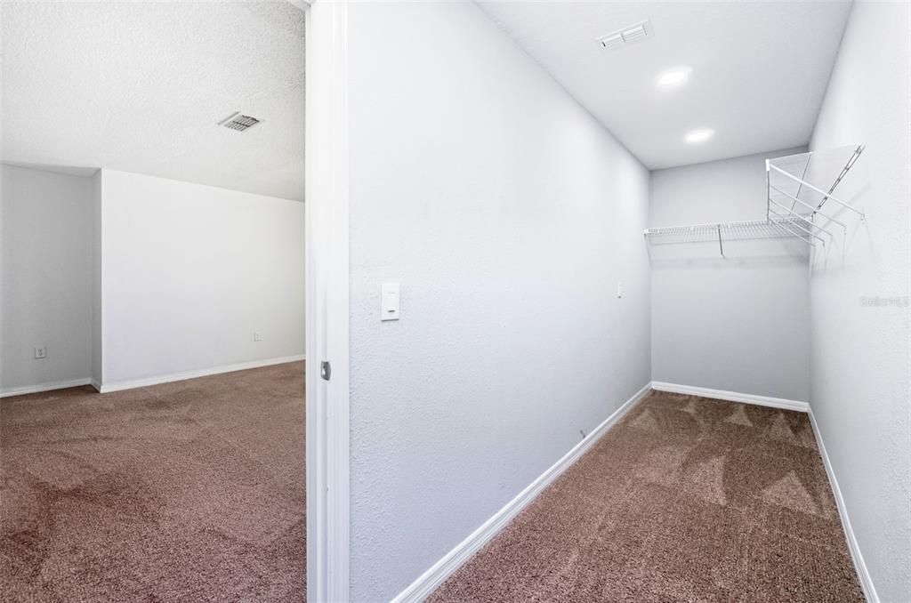 На продажу: $470,000 (5 спален, 3 ванн, 2820 Квадратных фут)