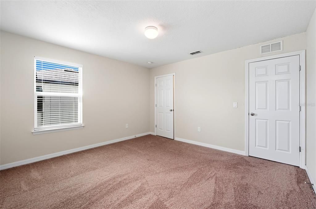 На продажу: $470,000 (5 спален, 3 ванн, 2820 Квадратных фут)