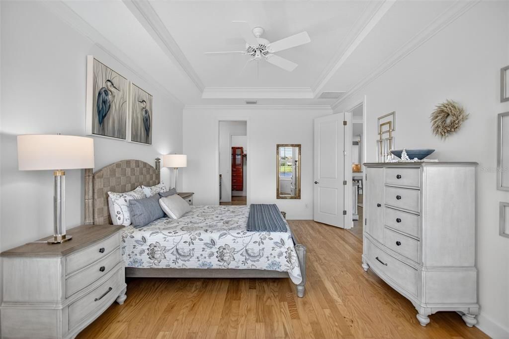 Active With Contract: $520,000 (2 beds, 2 baths, 1700 Square Feet)