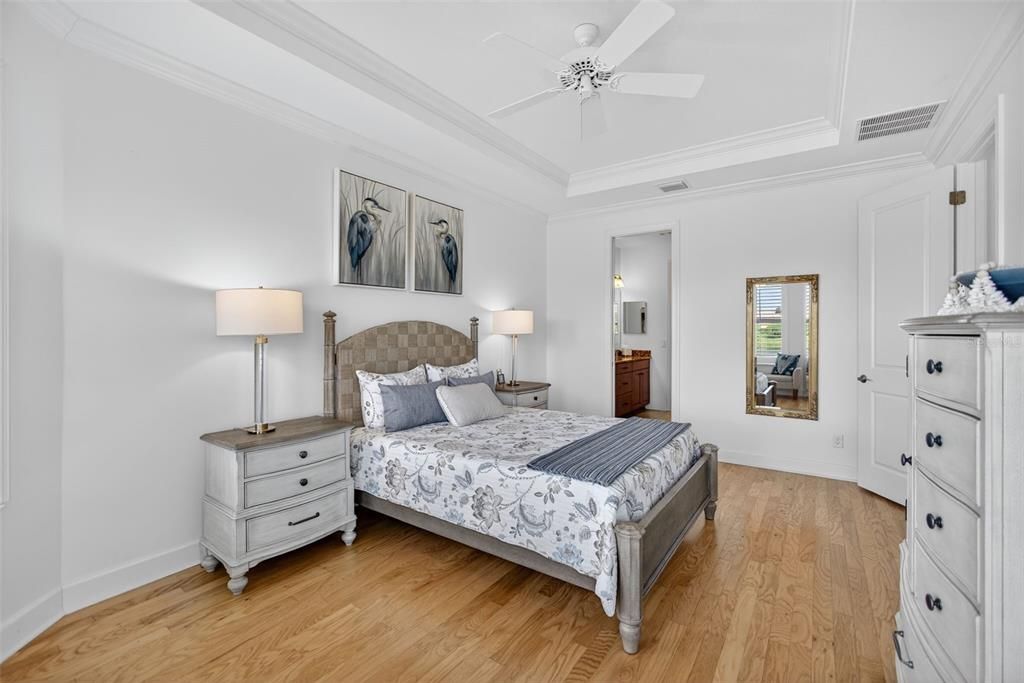 Active With Contract: $520,000 (2 beds, 2 baths, 1700 Square Feet)