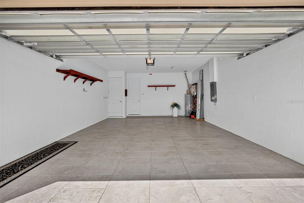 Active With Contract: $520,000 (2 beds, 2 baths, 1700 Square Feet)