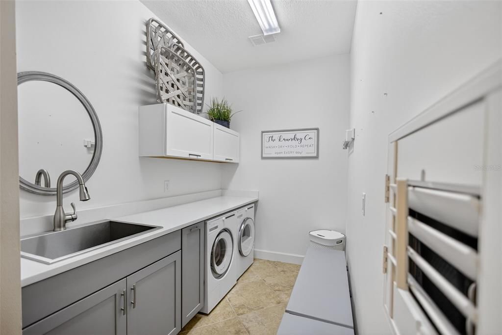 Active With Contract: $520,000 (2 beds, 2 baths, 1700 Square Feet)