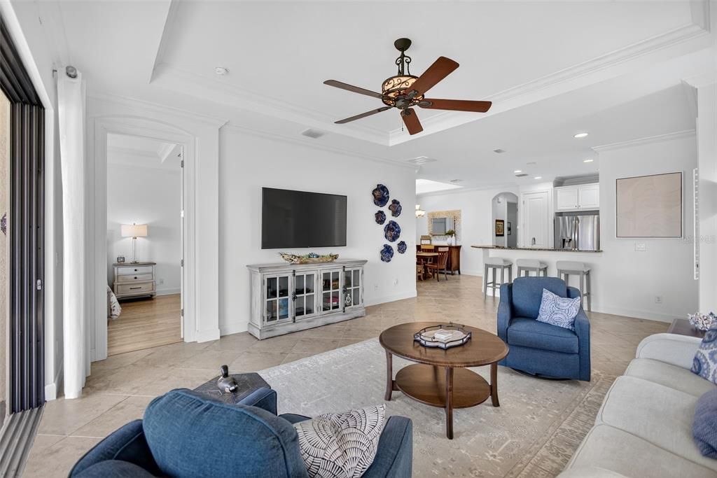 Active With Contract: $520,000 (2 beds, 2 baths, 1700 Square Feet)