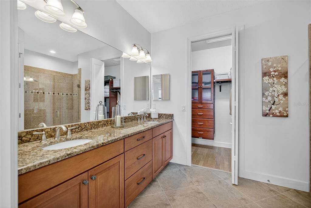 Active With Contract: $520,000 (2 beds, 2 baths, 1700 Square Feet)