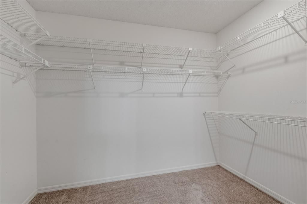 Active With Contract: $549,900 (4 beds, 3 baths, 2535 Square Feet)