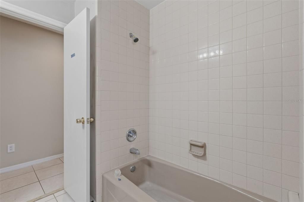 Active With Contract: $549,900 (4 beds, 3 baths, 2535 Square Feet)