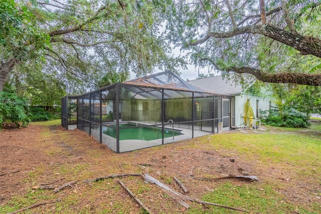 Active With Contract: $549,900 (4 beds, 3 baths, 2535 Square Feet)