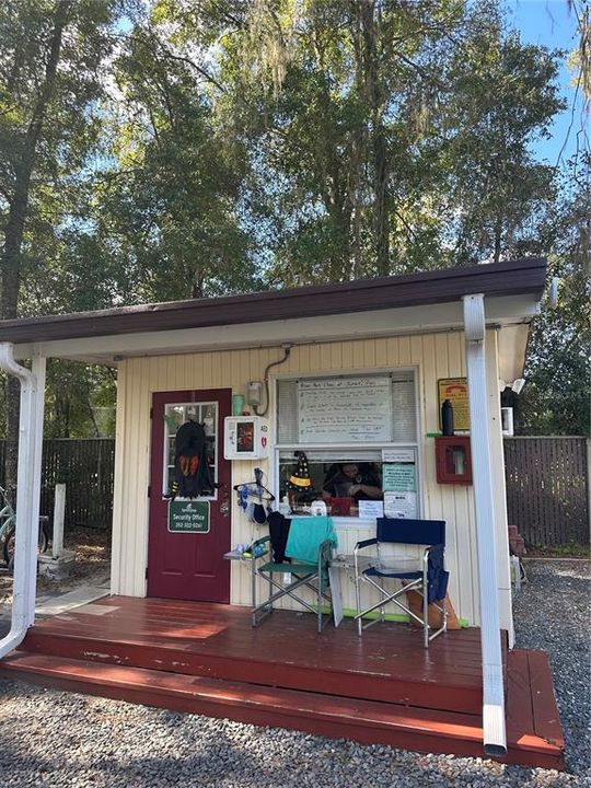 En Venta: $486,900 (3 camas, 2 baños, 1958 Pies cuadrados)