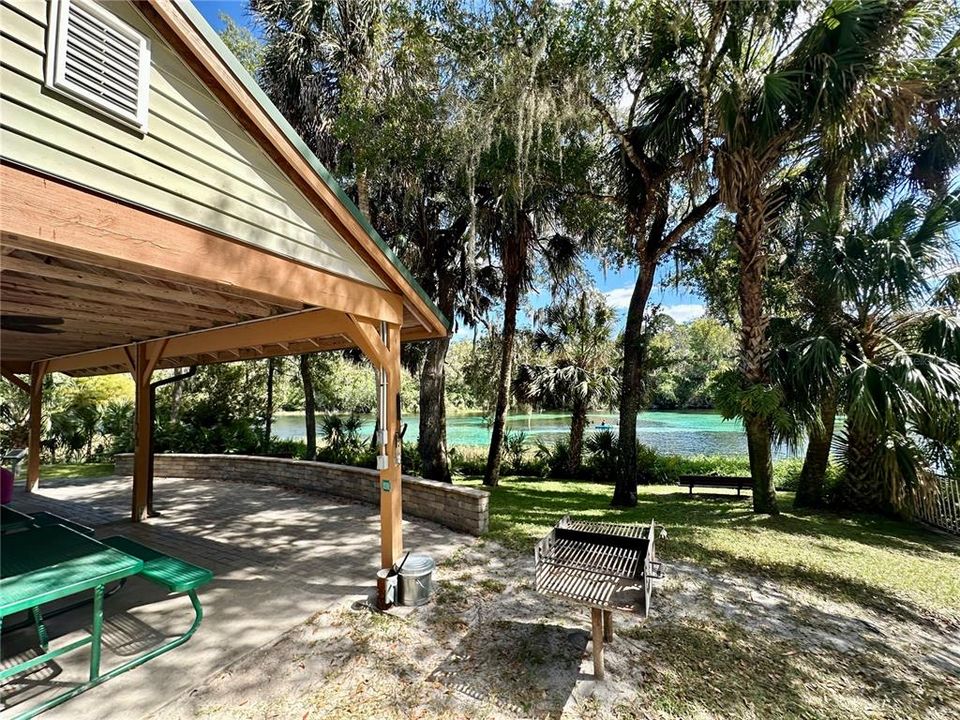 En Venta: $486,900 (3 camas, 2 baños, 1958 Pies cuadrados)