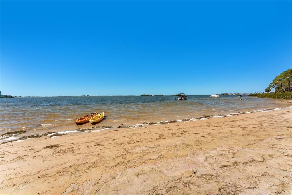 For Sale: $350,000 (3 beds, 2 baths, 1630 Square Feet)