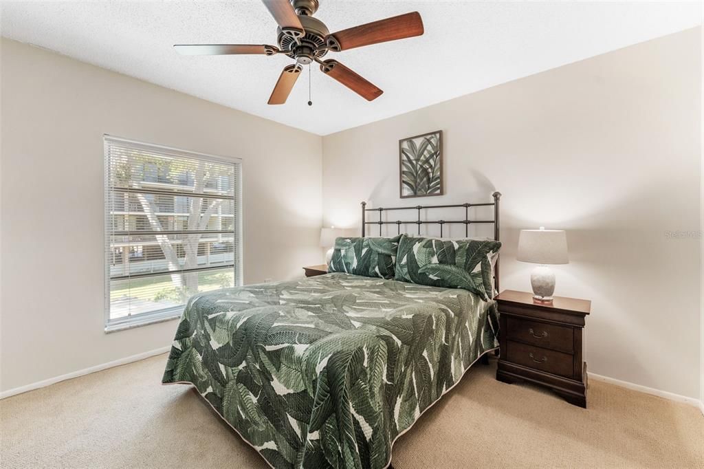 For Sale: $350,000 (3 beds, 2 baths, 1630 Square Feet)