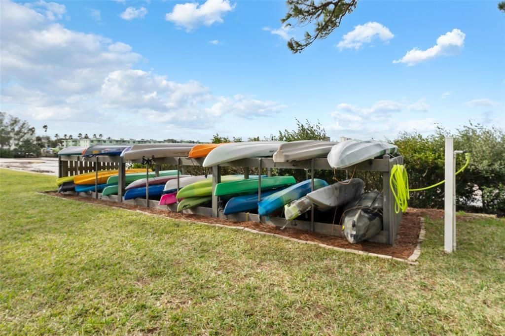 For Sale: $350,000 (3 beds, 2 baths, 1630 Square Feet)