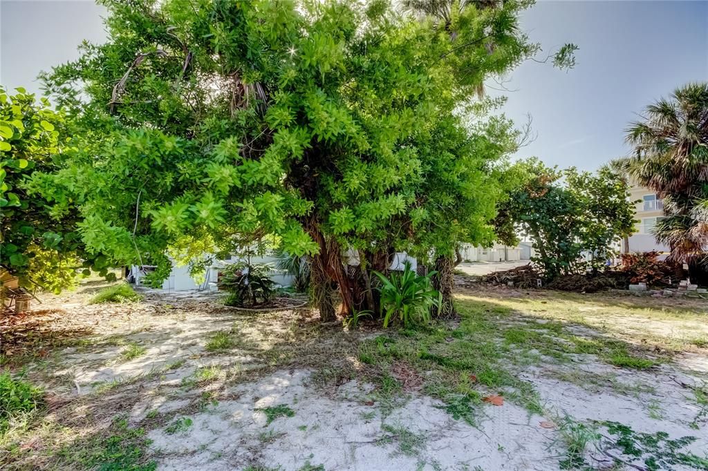 En Venta: $1,890,000 (6 camas, 5 baños, 2790 Pies cuadrados)