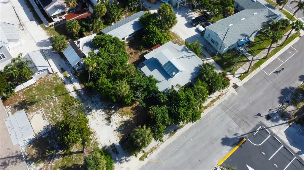 En Venta: $1,890,000 (6 camas, 5 baños, 2790 Pies cuadrados)