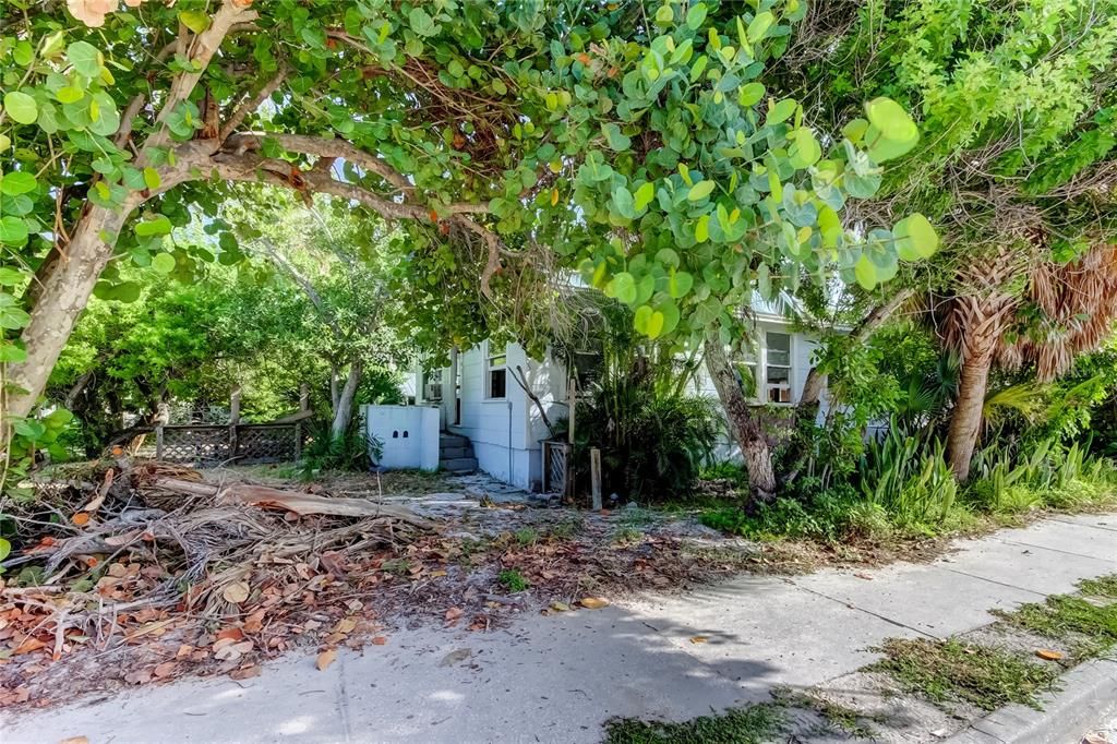 En Venta: $1,890,000 (6 camas, 5 baños, 2790 Pies cuadrados)