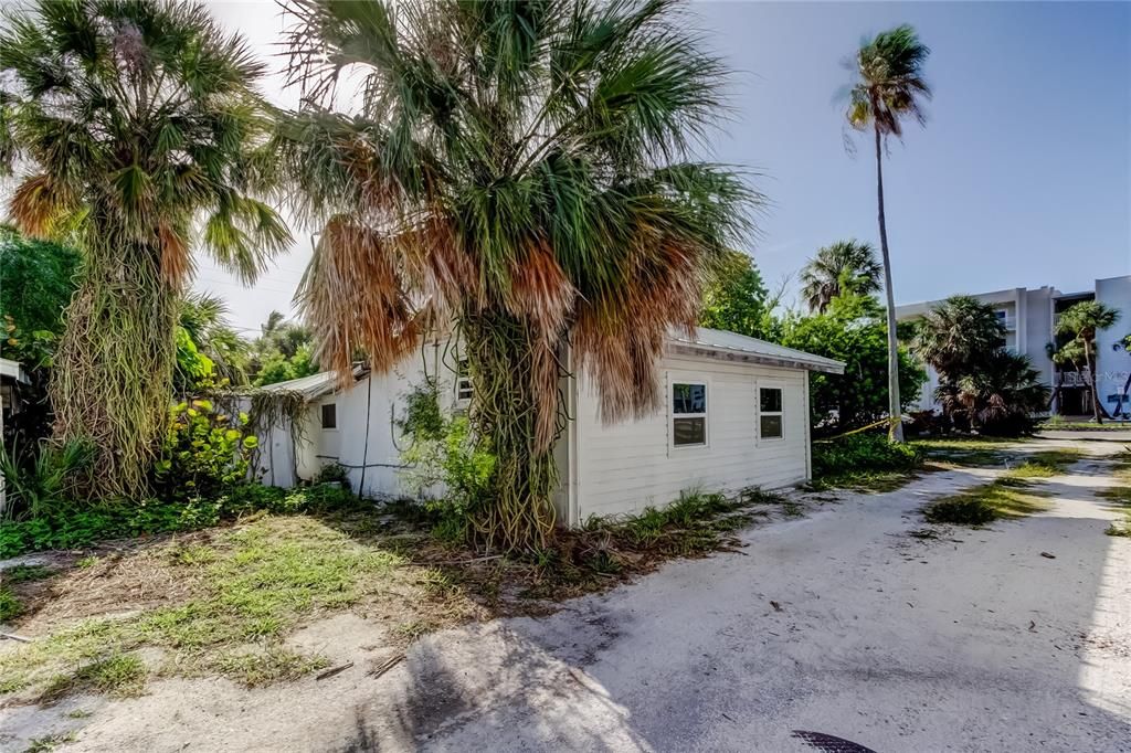 En Venta: $1,890,000 (6 camas, 5 baños, 2790 Pies cuadrados)