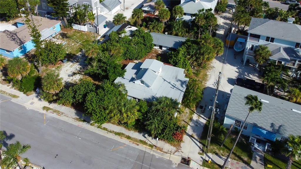 En Venta: $1,890,000 (6 camas, 5 baños, 2790 Pies cuadrados)