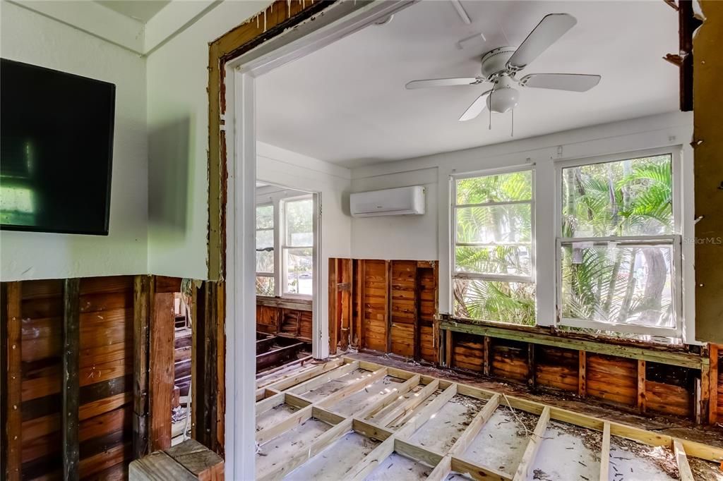 En Venta: $1,890,000 (6 camas, 5 baños, 2790 Pies cuadrados)