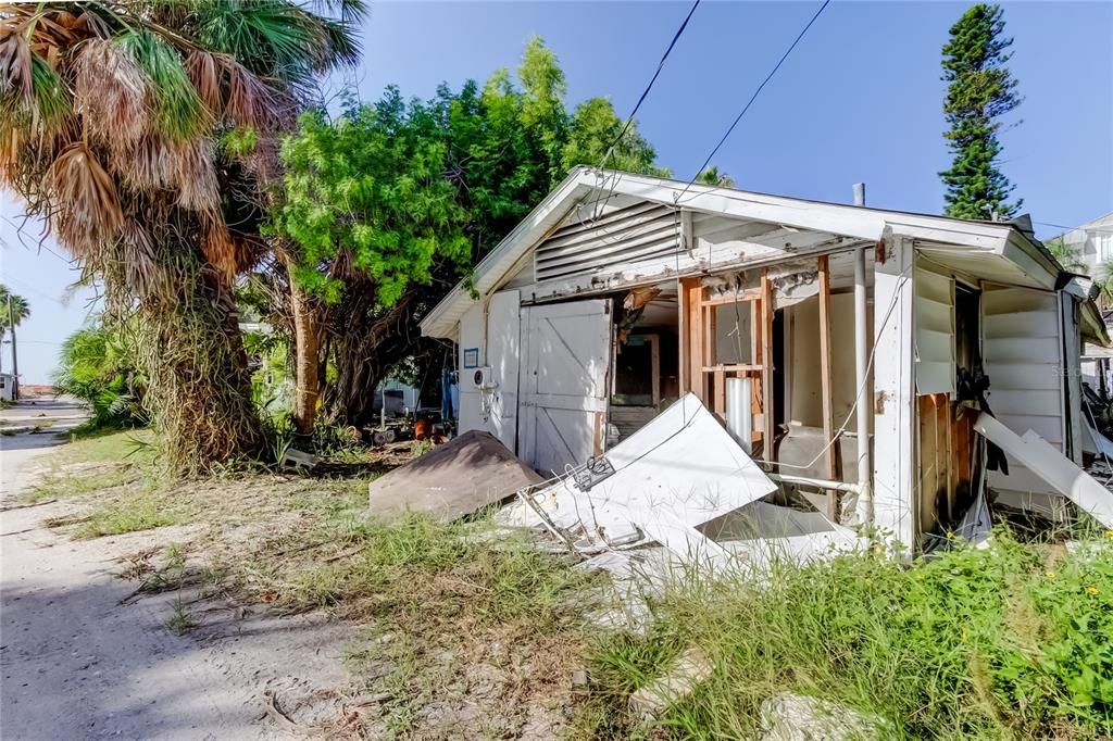 En Venta: $1,890,000 (6 camas, 5 baños, 2790 Pies cuadrados)