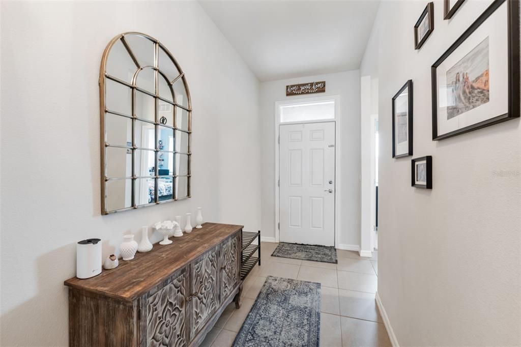 На продажу: $324,900 (3 спален, 2 ванн, 1710 Квадратных фут)