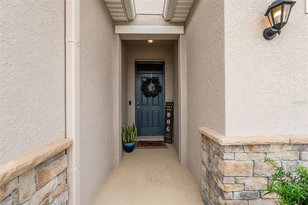 На продажу: $324,900 (3 спален, 2 ванн, 1710 Квадратных фут)