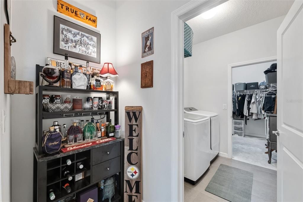 На продажу: $324,900 (3 спален, 2 ванн, 1710 Квадратных фут)