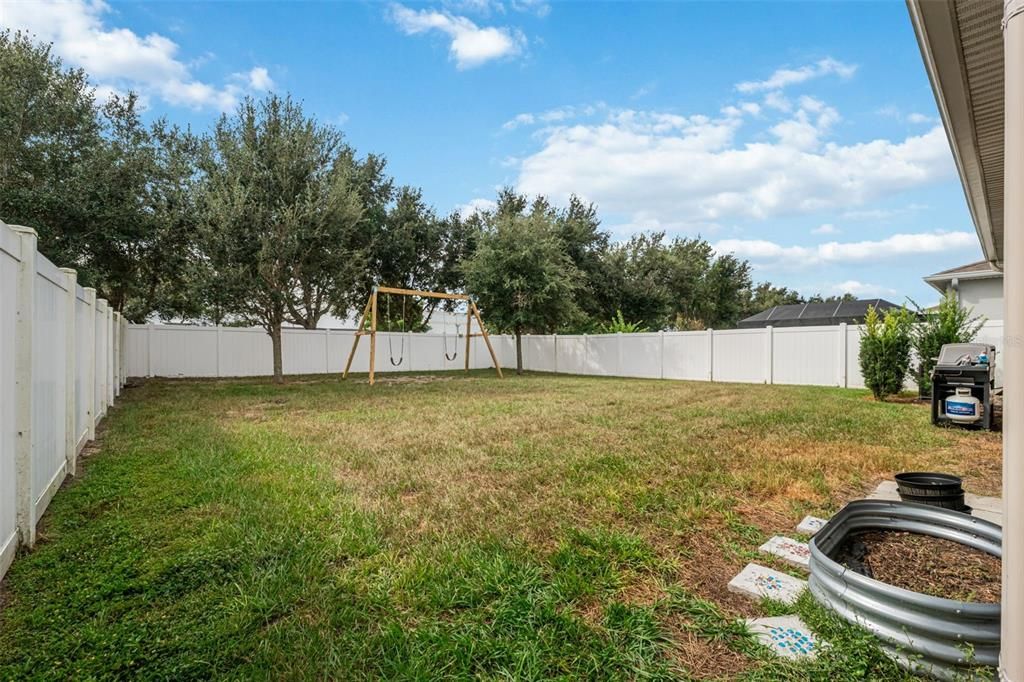 На продажу: $324,900 (3 спален, 2 ванн, 1710 Квадратных фут)