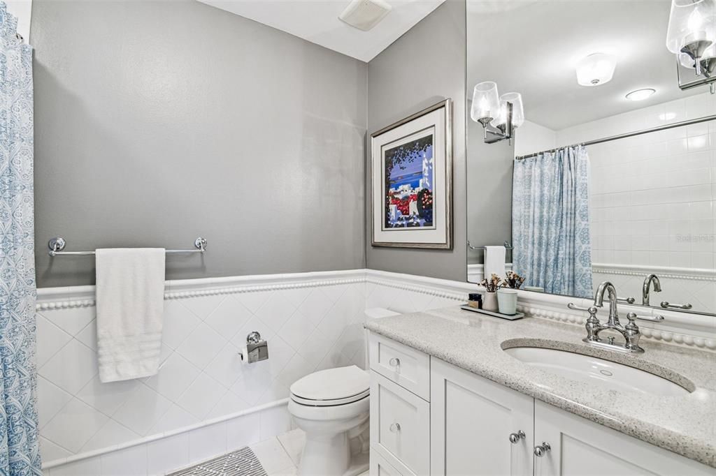 合同活跃: $5,499,000 (5 贝兹, 6 浴室, 7906 平方英尺)