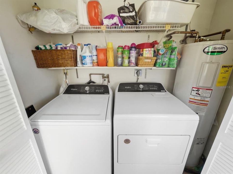 For Sale: $157,400 (2 beds, 2 baths, 1125 Square Feet)