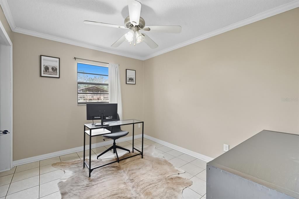 待售: $315,000 (3 贝兹, 1 浴室, 1334 平方英尺)