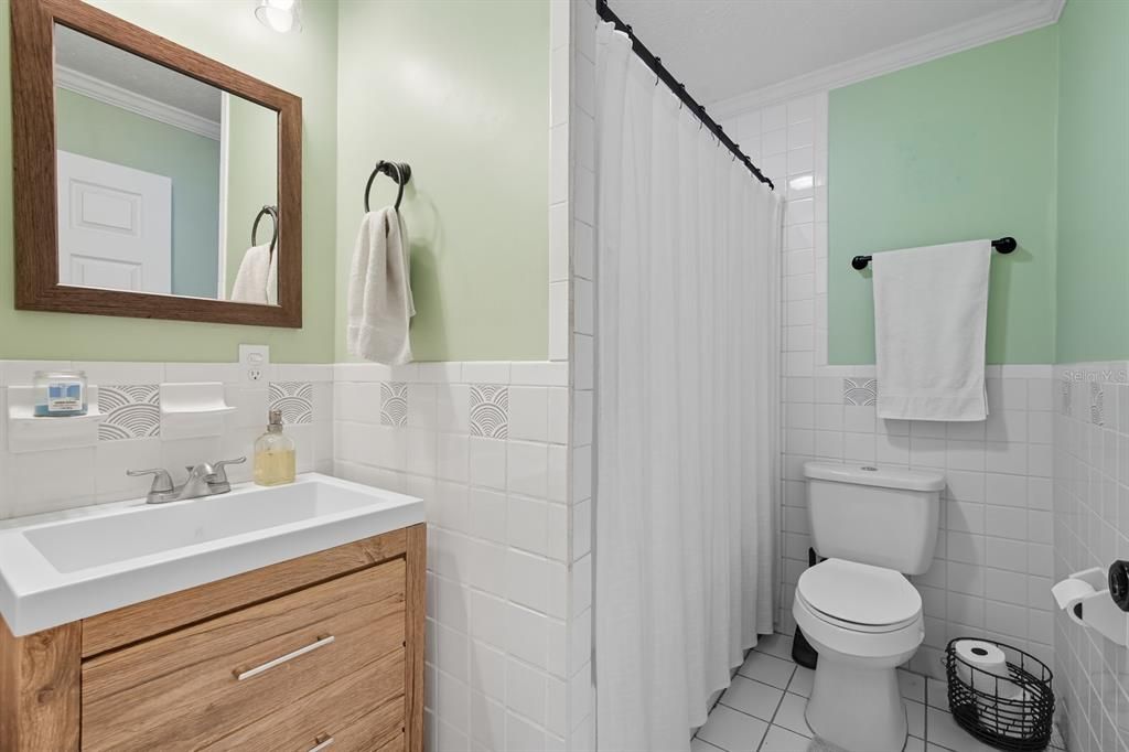 待售: $315,000 (3 贝兹, 1 浴室, 1334 平方英尺)