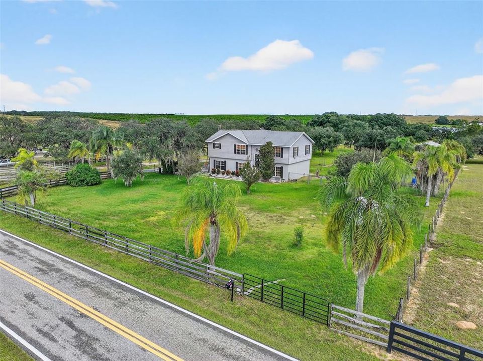 For Sale: $625,000 (4 beds, 3 baths, 1776 Square Feet)