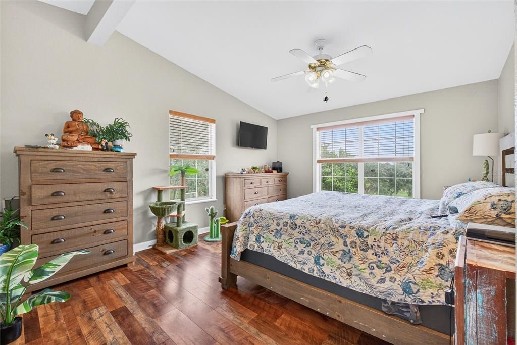 For Sale: $625,000 (4 beds, 3 baths, 1776 Square Feet)