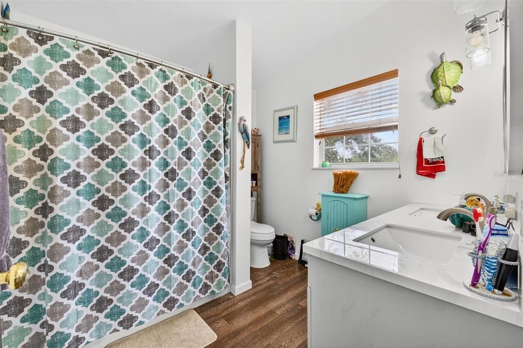 For Sale: $625,000 (4 beds, 3 baths, 1776 Square Feet)