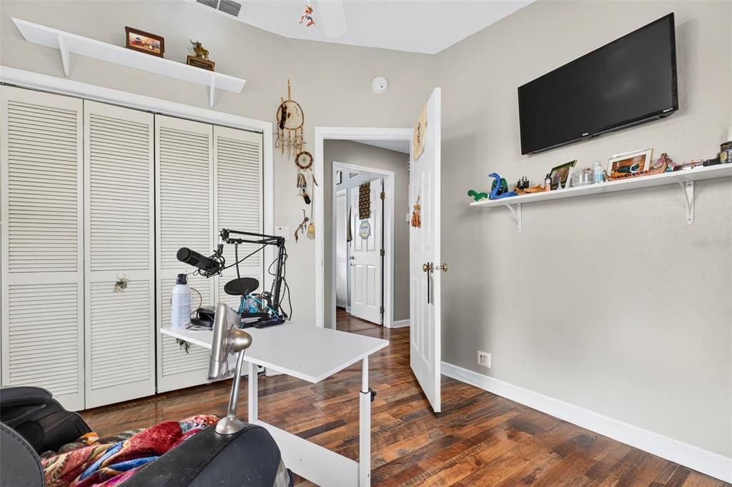 For Sale: $625,000 (4 beds, 3 baths, 1776 Square Feet)