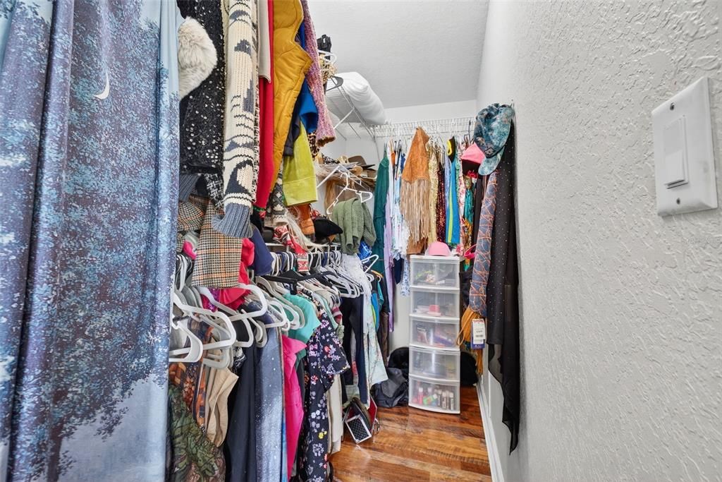 For Sale: $625,000 (4 beds, 3 baths, 1776 Square Feet)