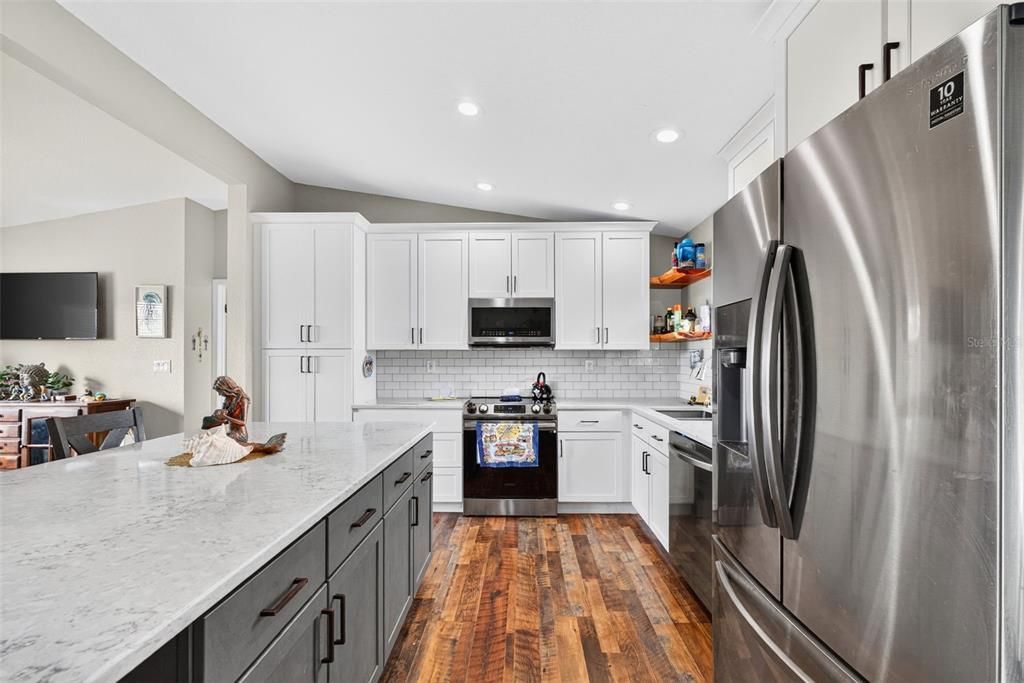 For Sale: $625,000 (4 beds, 3 baths, 1776 Square Feet)