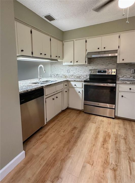 For Rent: $1,550 (2 beds, 2 baths, 1149 Square Feet)