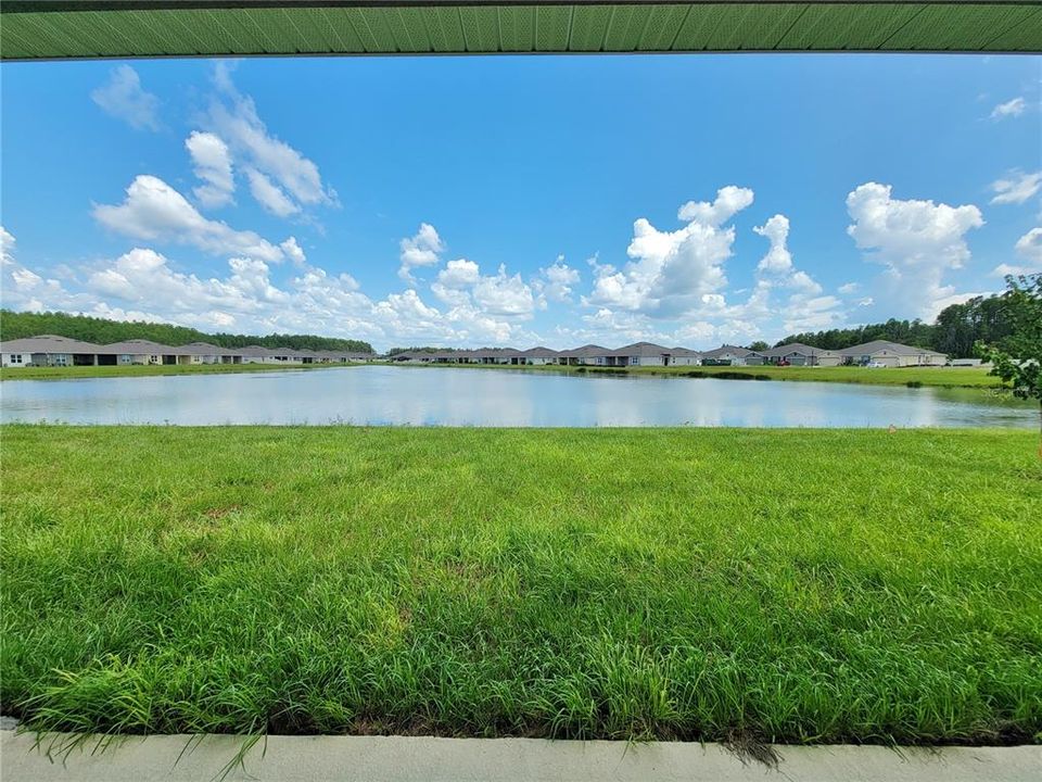 For Rent: $2,000 (3 beds, 2 baths, 1516 Square Feet)