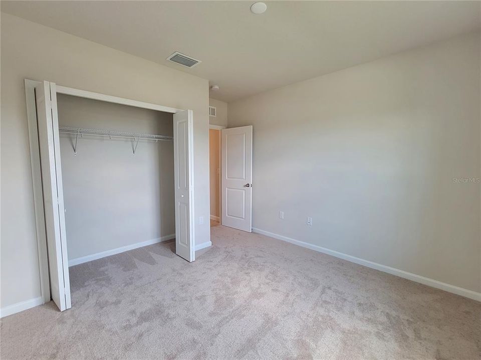 For Rent: $2,000 (3 beds, 2 baths, 1516 Square Feet)