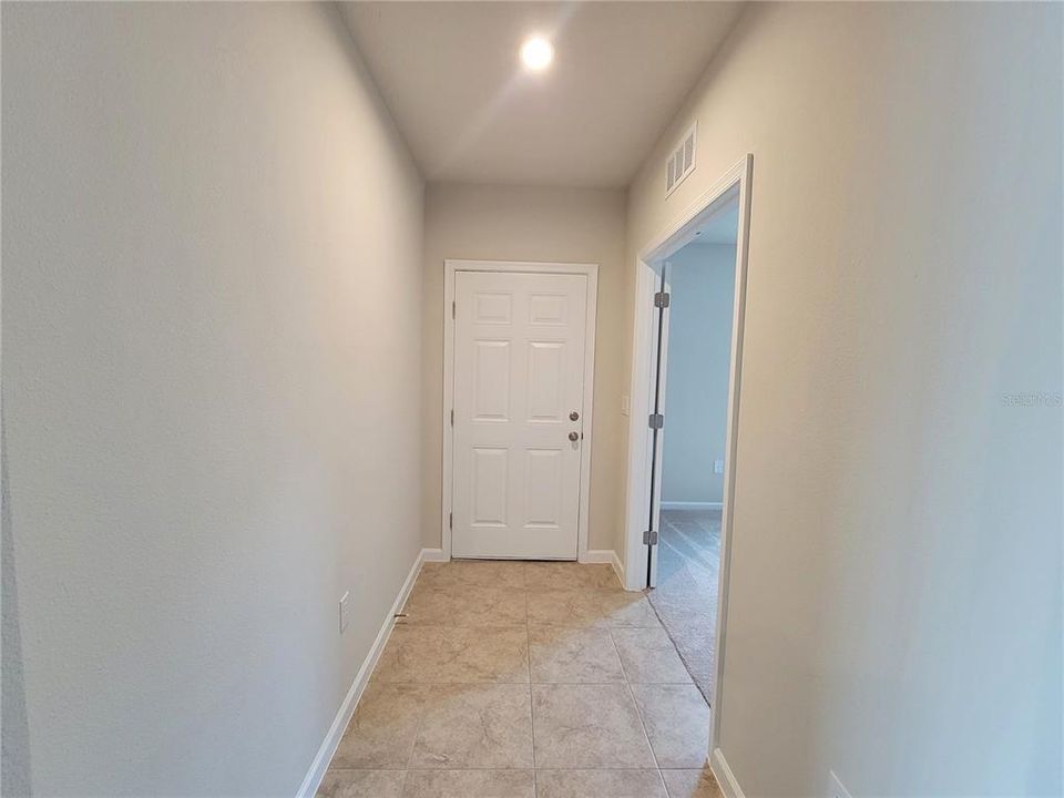 For Rent: $2,000 (3 beds, 2 baths, 1516 Square Feet)